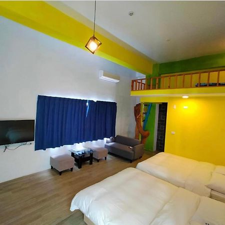 Jinlun Creative Grocery Store Son Homestay Taimali Bagian luar foto